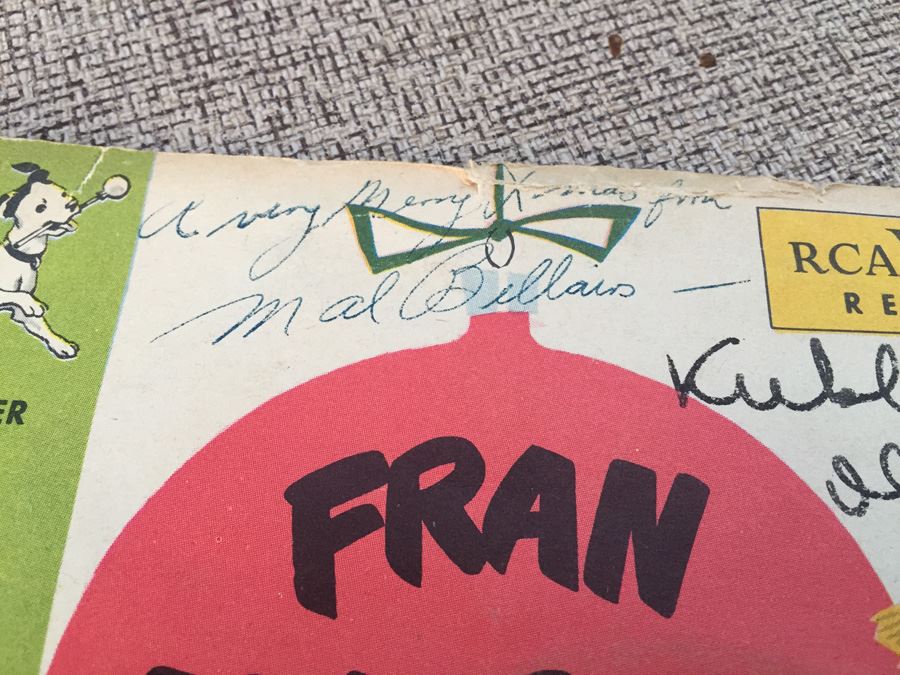 Children's 45 Vinyl Records [Photo 4]