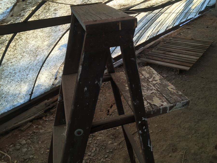 Vintage Wooden Ladder For Display [Photo 2]