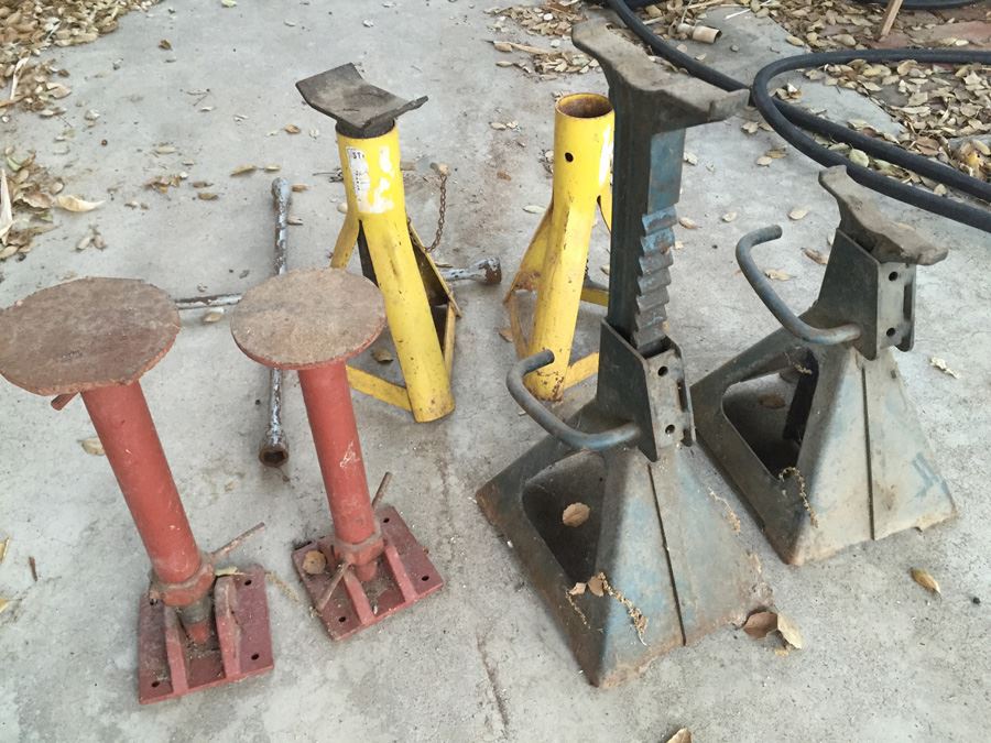 Car Jack Lot [Photo 2]