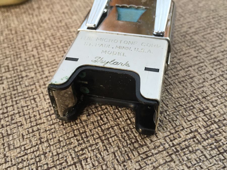 Vintage 1954 Microtone Skylark Hearing Aid [Photo 7]