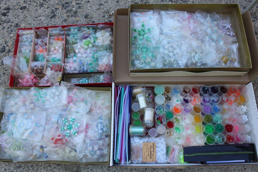 Huge Snowflake Assembly Parts Lot - 4 Boxes Filled [Photo 4]