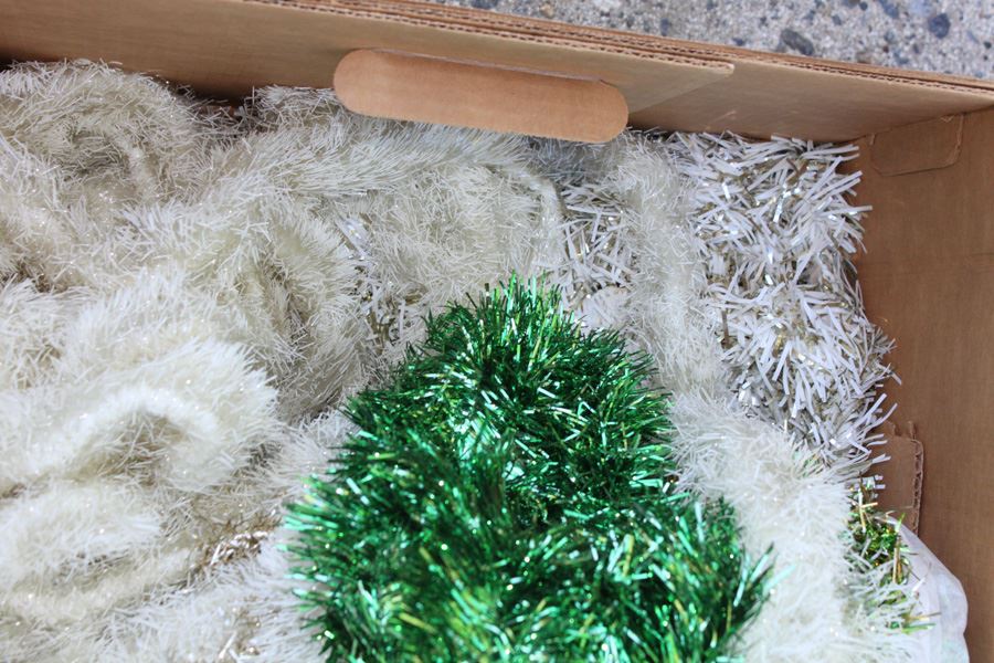 Christmas Decoration Lot [Photo 4]