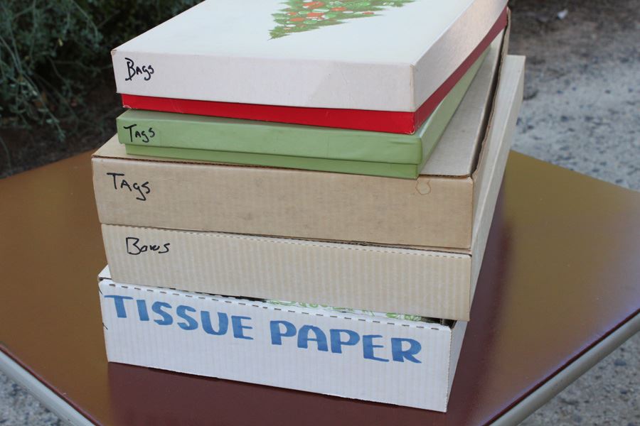 Christmas Craft Lot - 5 Boxes [Photo 1]