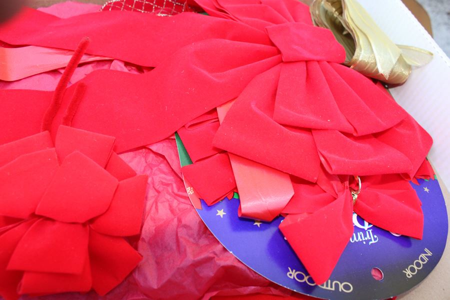 Christmas Craft Lot - 5 Boxes [Photo 9]