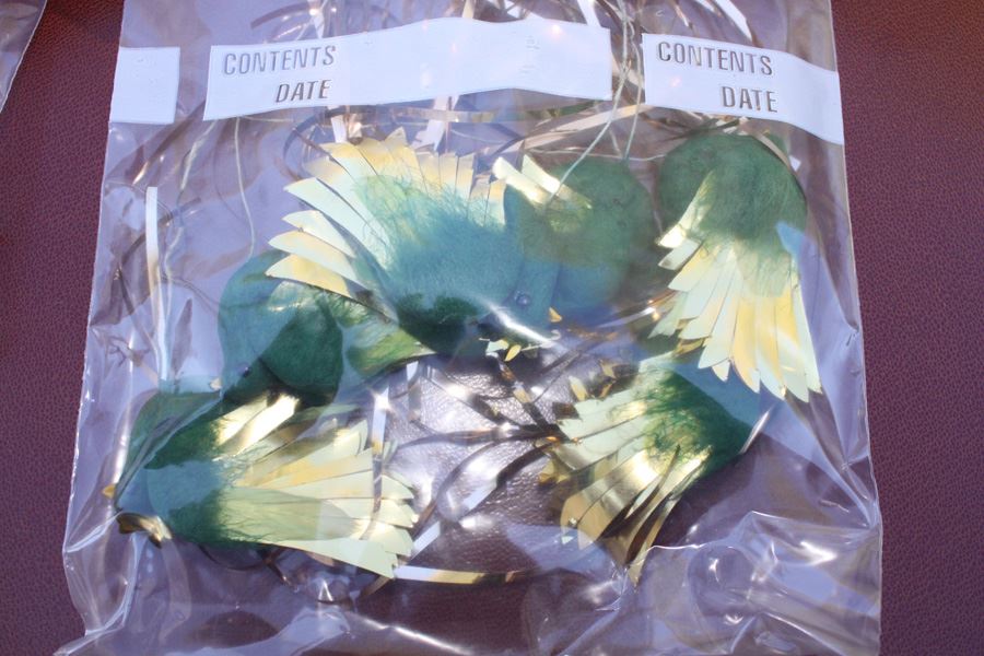 Hand Made Birds Lot With Real Feathers [Photo 4]