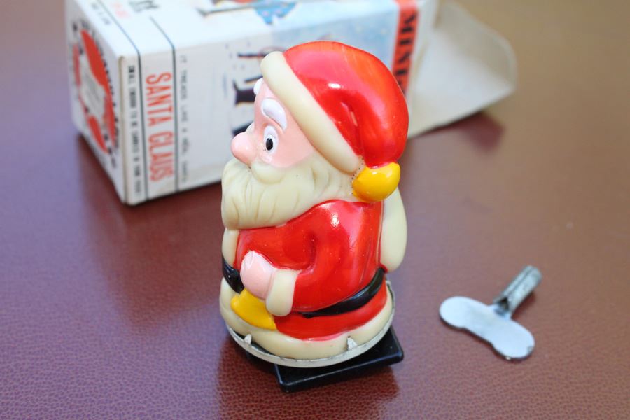 Mini-Pet Wind Up Santa Claus JAPAN With Box [Photo 3]