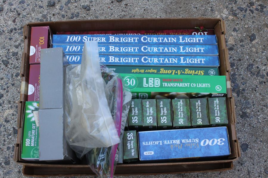 Christmas Light Lot [Photo 1]