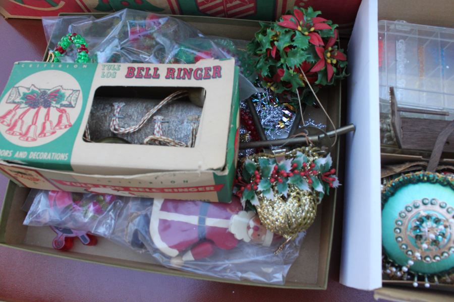 Christmas Decoration Lot [Photo 4]