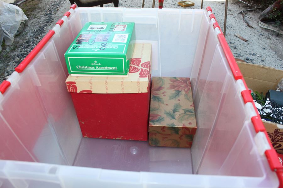 Christmas Decoration Lot [Photo 2]