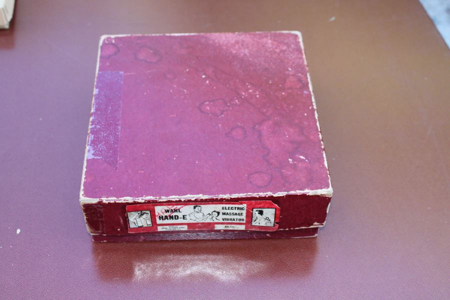 WAHL Hand-E Electric Massage Vibrator With Box
