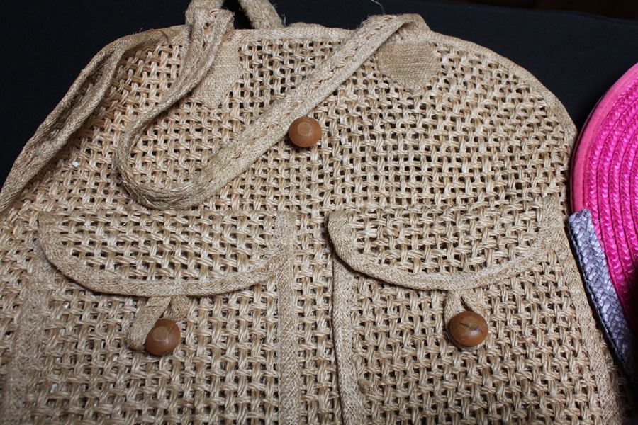 Handbag Lot 1 [Photo 5]