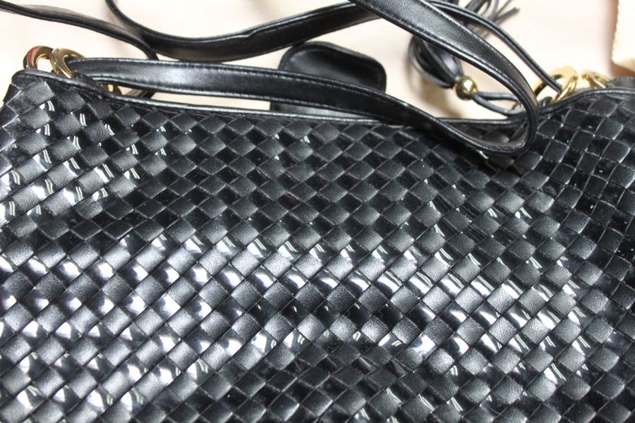 Handbag Lot 2 [Photo 7]