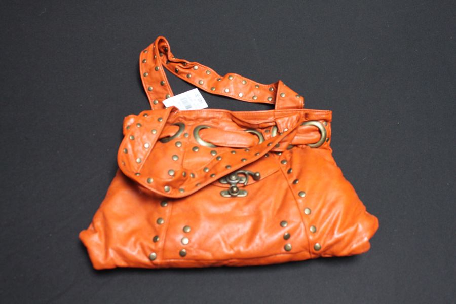 Handbag [Photo 1]