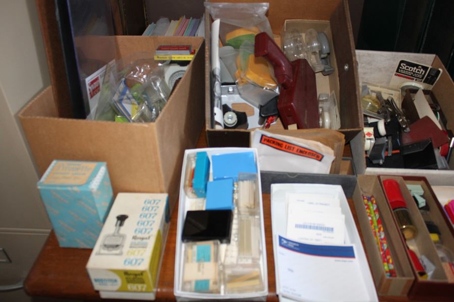 Huge Office Supply Lot [Photo 6]