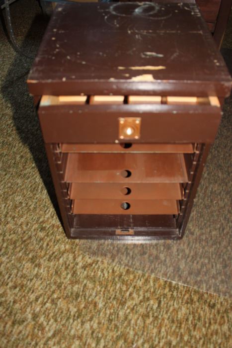 Lockable Wooden Cabinet With Key [Photo 6]
