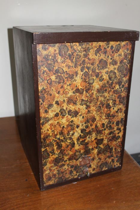 Lockable Wooden Cabinet With Key [Photo 1]