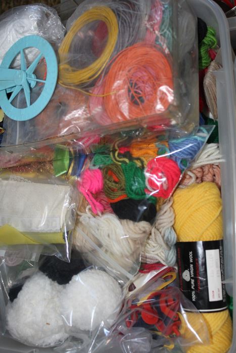 Knitting Sewing Craft Lot [Photo 5]