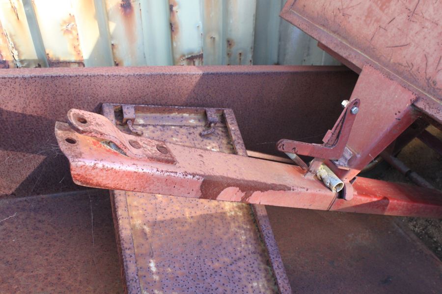 Tow-Behind Steel Utility Carts With Rubber Wheels [Photo 3]