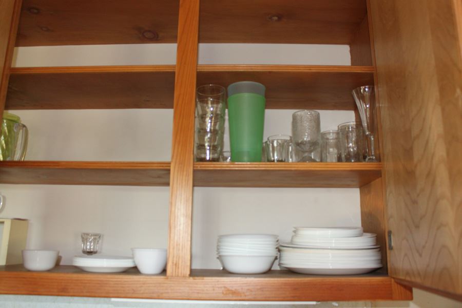Cupboard Lot Of Glasses, Coffee Cups And Plates [Photo 1]