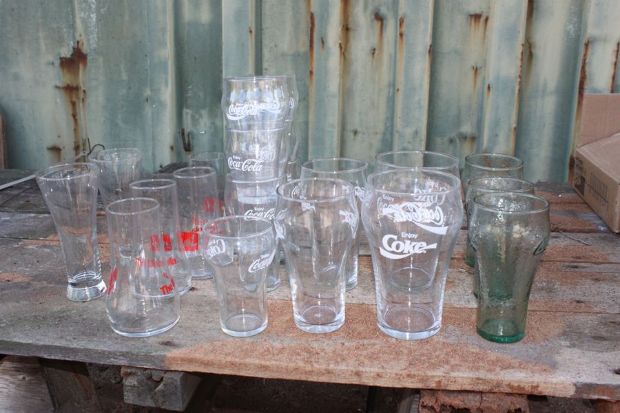 Vintage Coke And 7-Up Glasses Lot [Photo 2]