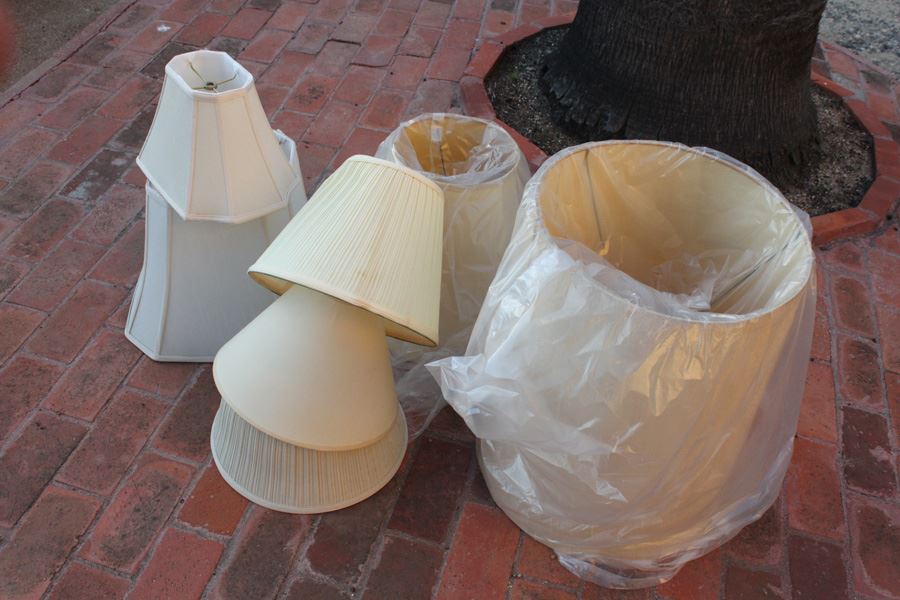 Lamp Shade Lot [Photo 1]