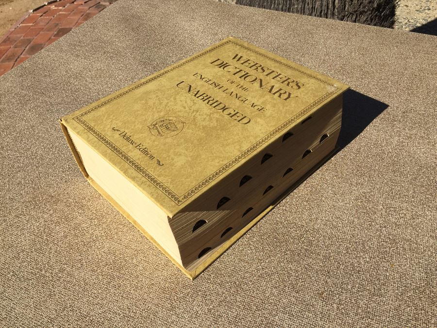 Vintage 1977 Webster's Dictionary Deluxe Edition [Photo 1]