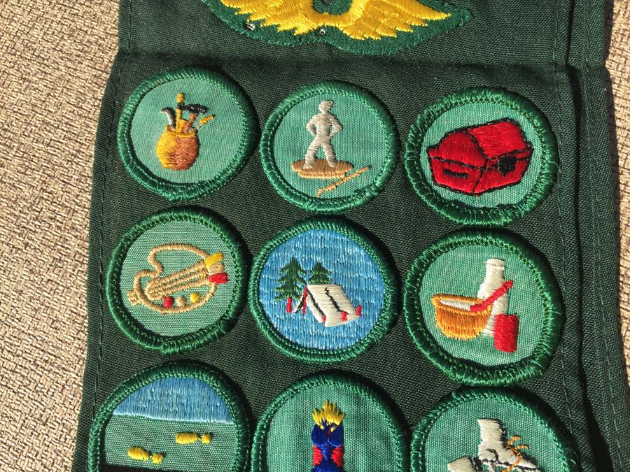 Vintage Girl Scout Sash With Badges And Pins [Photo 6]