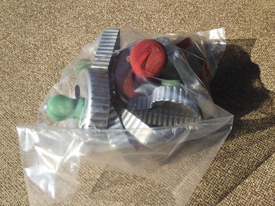 Vintage Cookie Cutters [Photo 2]