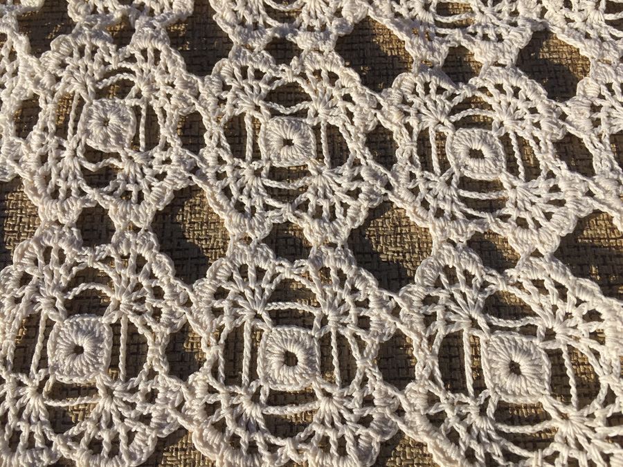 Vintage Hand Made Crochet Lot Tablecloths Runners  [Photo 9]