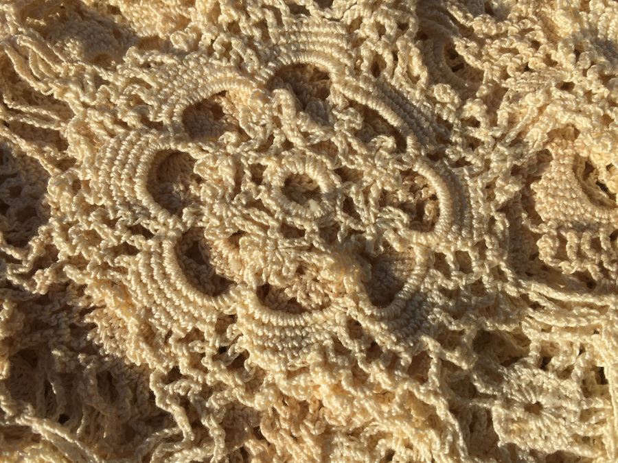 Vintage Hand Made Crochet Lot Tablecloths Runners  [Photo 5]