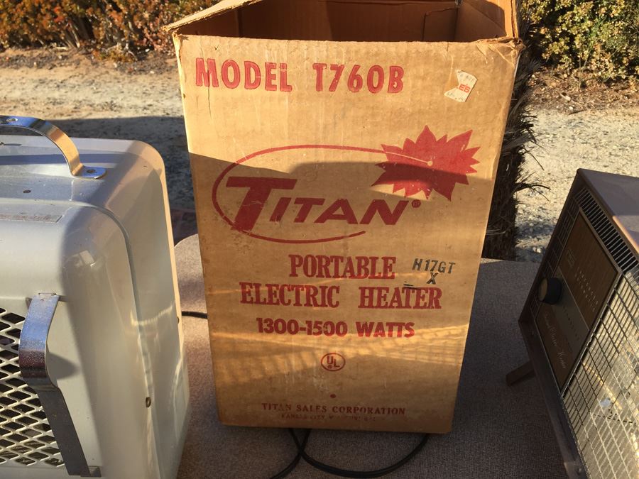 Vintage Portable Electric Heaters (One With Box) [Photo 6]