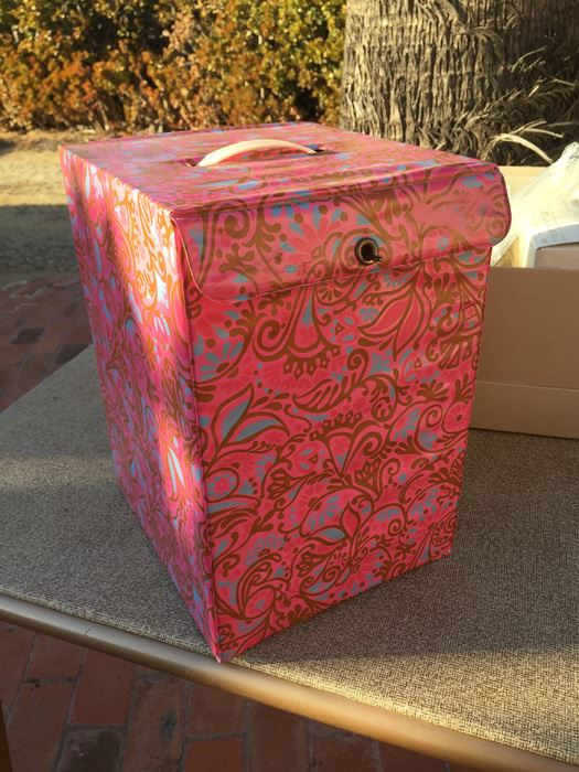 Huge Hair Wig Lot With Retro Box [Photo 12]