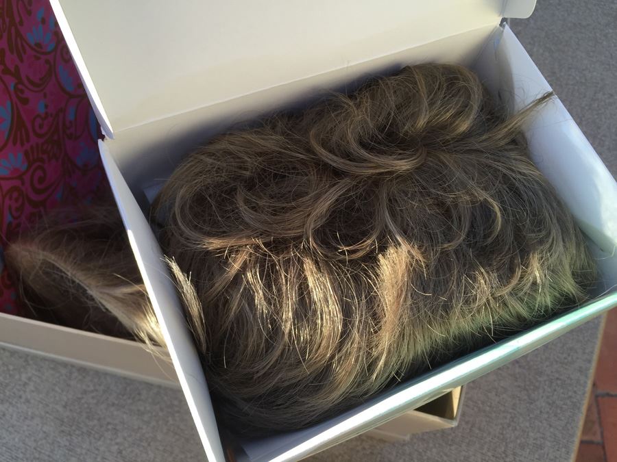 Huge Hair Wig Lot With Retro Box [Photo 8]