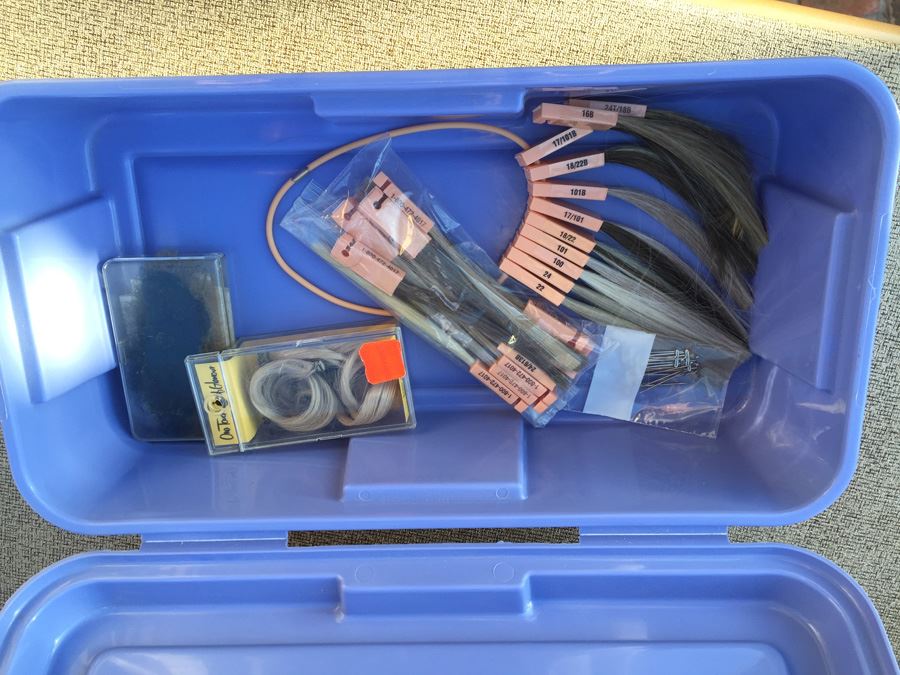 Huge Hair Wig Lot With Retro Box [Photo 11]