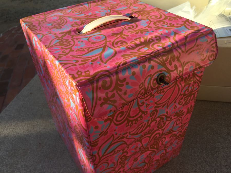 Huge Hair Wig Lot With Retro Box [Photo 13]