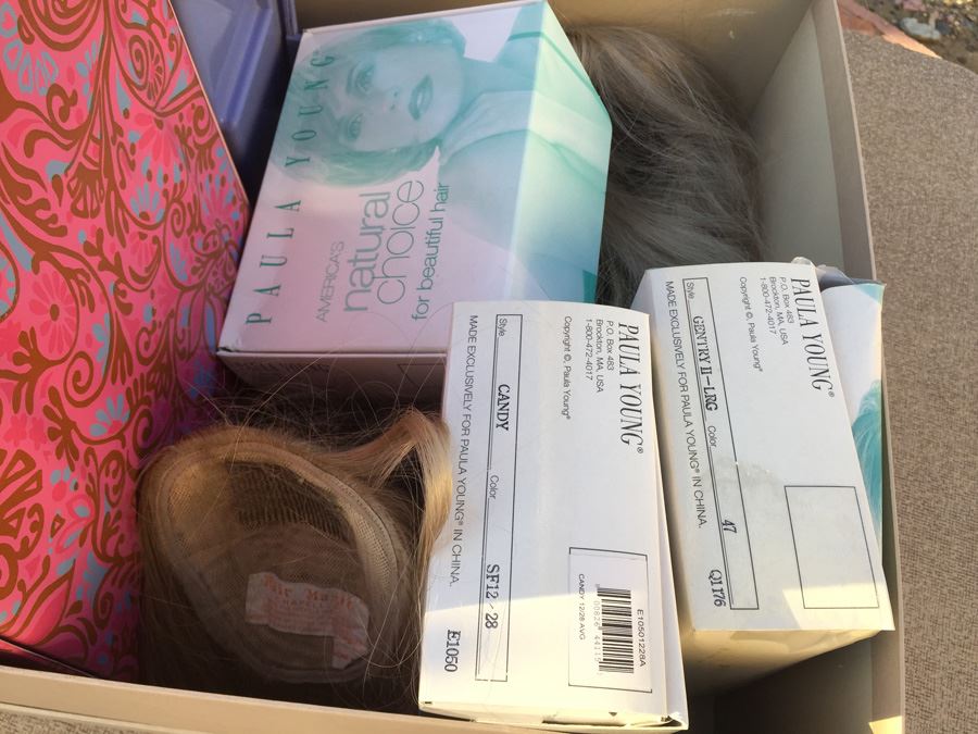 Huge Hair Wig Lot With Retro Box [Photo 9]