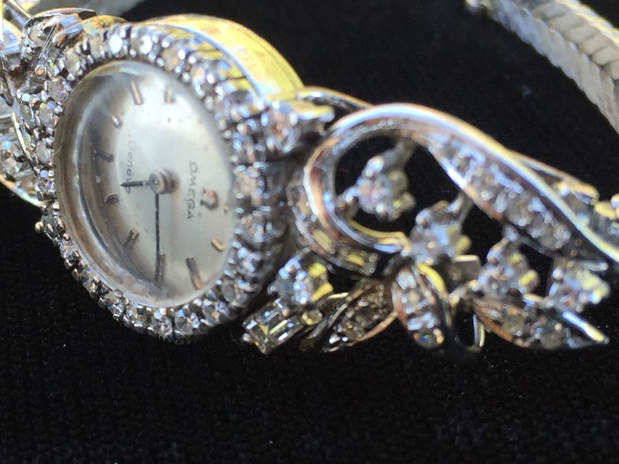 Ladies 18K White Gold Omega Geneve Watch Covered In Diamonds [Photo 9]