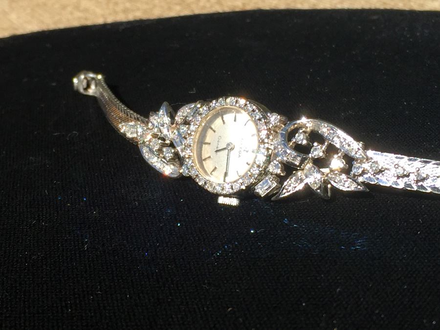 Ladies 18K White Gold Omega Geneve Watch Covered In Diamonds [Photo 17]