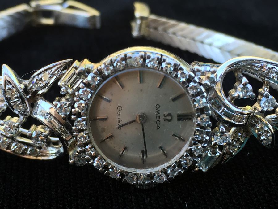 Ladies 18K White Gold Omega Geneve Watch Covered In Diamonds