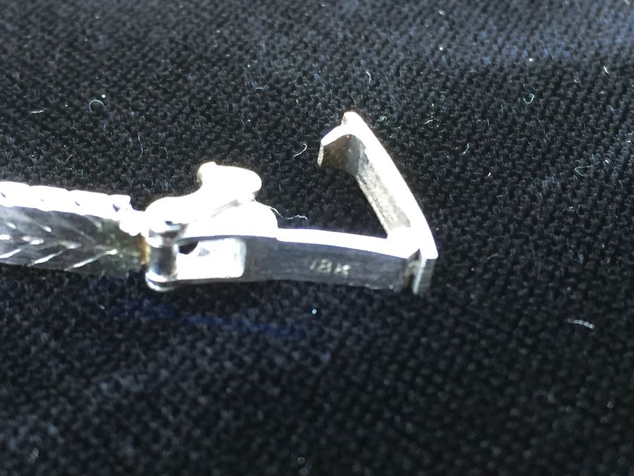 Ladies 18K White Gold Omega Geneve Watch Covered In Diamonds [Photo 13]