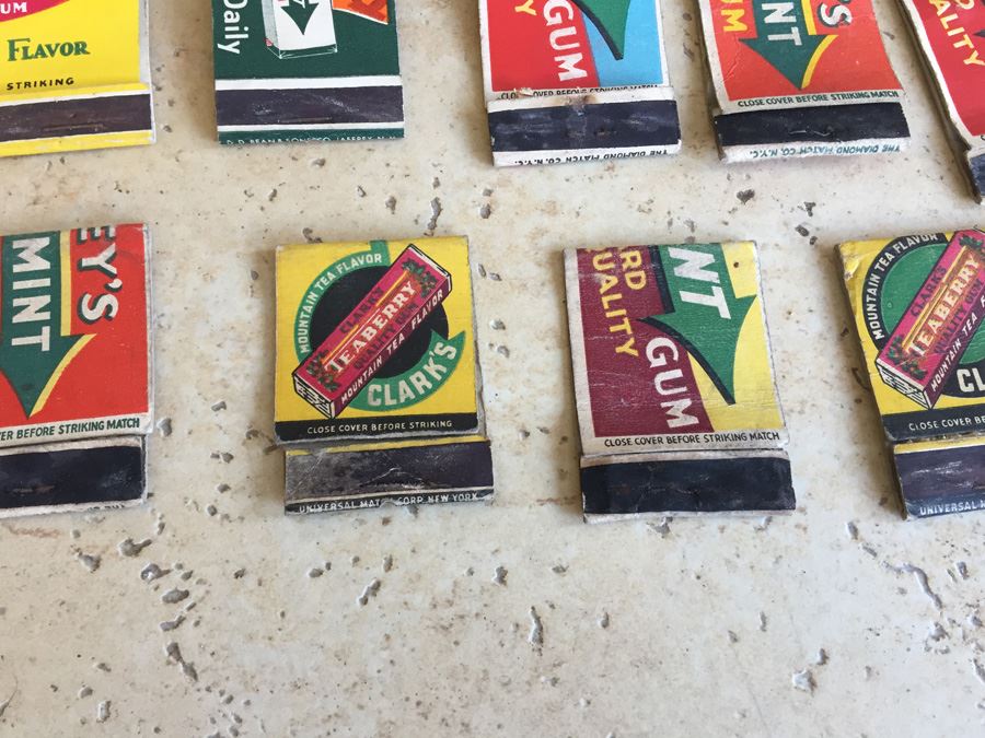 Vintage 1930's 1940's Bubble Chewing Gum Wrigleys Advertising Matches Match Collection [Photo 11]