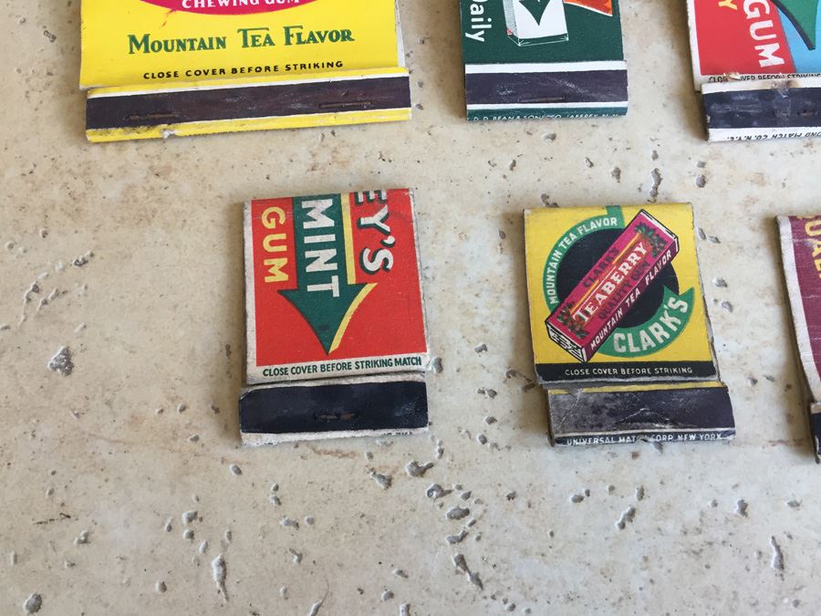 Vintage 1930's 1940's Bubble Chewing Gum Wrigleys Advertising Matches Match Collection [Photo 12]