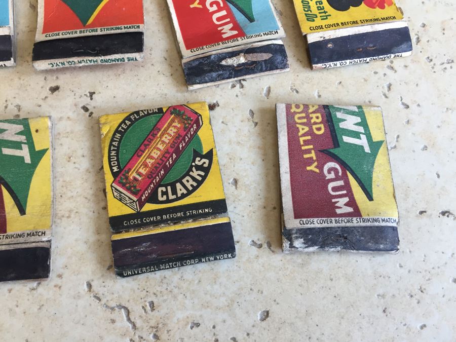 Vintage 1930's 1940's Bubble Chewing Gum Wrigleys Advertising Matches Match Collection [Photo 10]