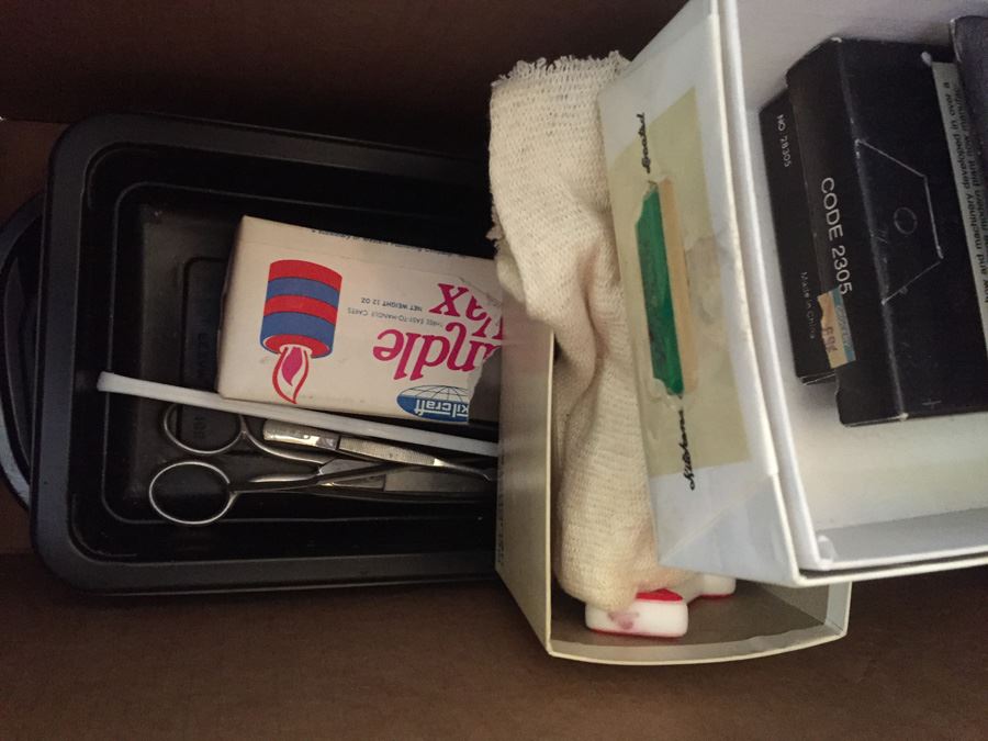 Huge Candle Lot [Photo 12]