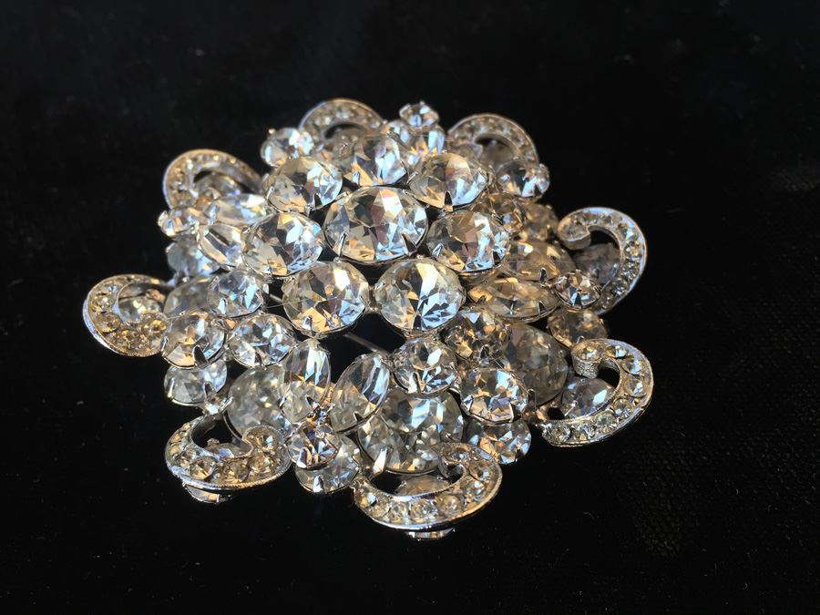 Large Vintage WEISS Brooch [Photo 4]