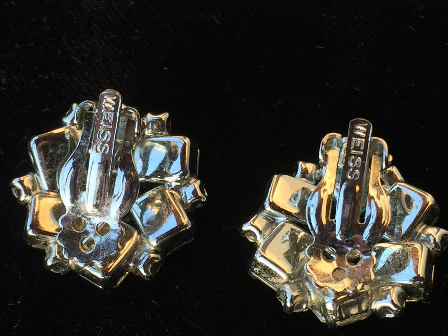 Vintage WEISS Clip On Earrings [Photo 3]