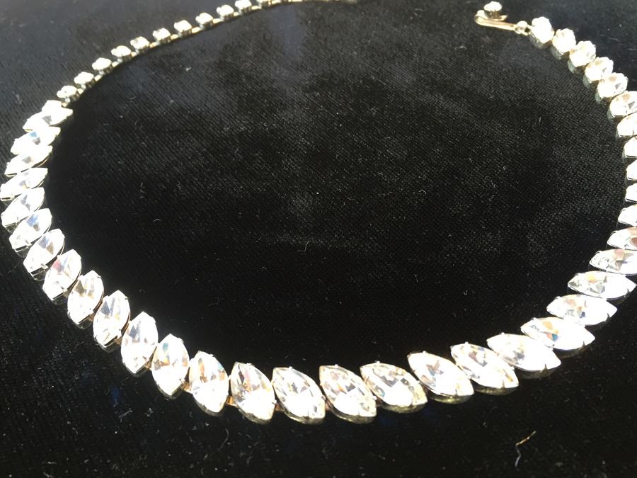 Vintage Fenichel Necklace And Clip On Earrings [Photo 11]