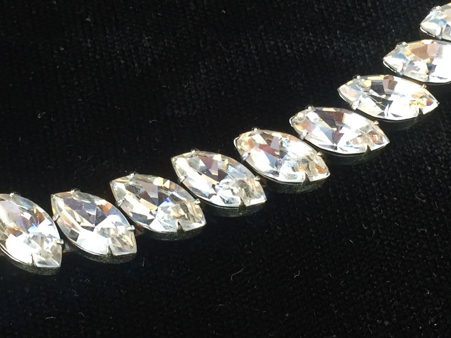 Vintage Fenichel Necklace And Clip On Earrings [Photo 7]