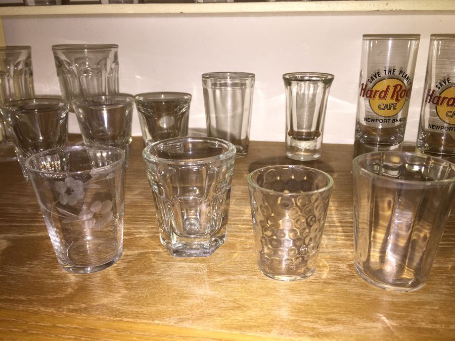 Shot Glass Lot [Photo 2]