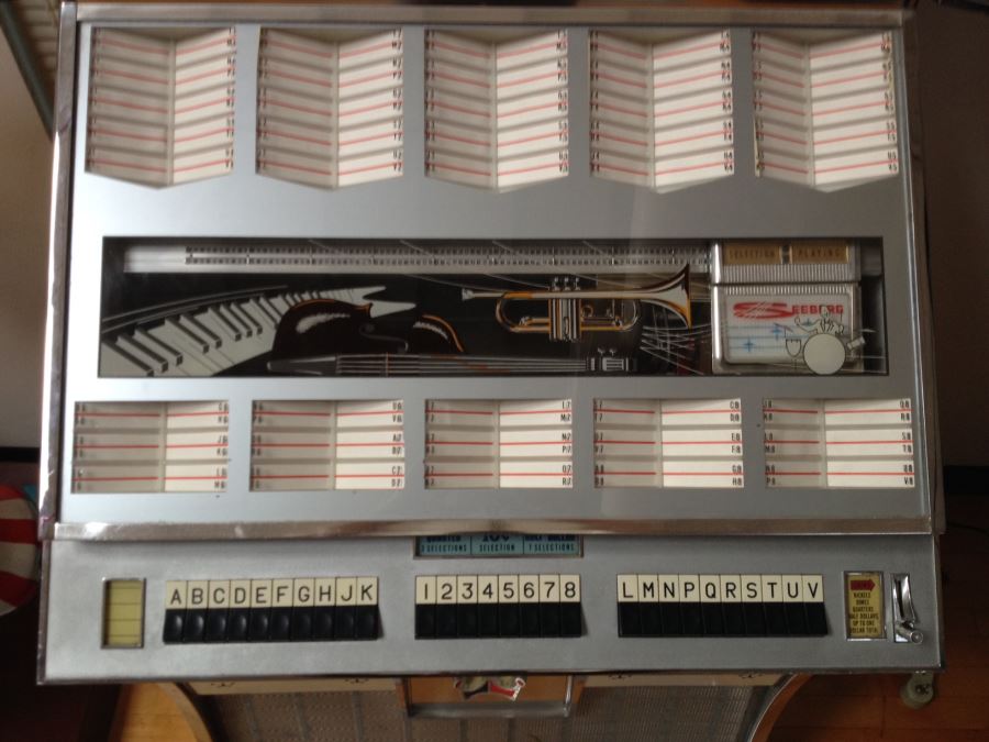 1960's Seeburg Coin-Op Jukebox In Excellent Condition With 45RPM Records And Directional Sound MODEL DS160 H ESTIMATE $3,500 [Photo 6]